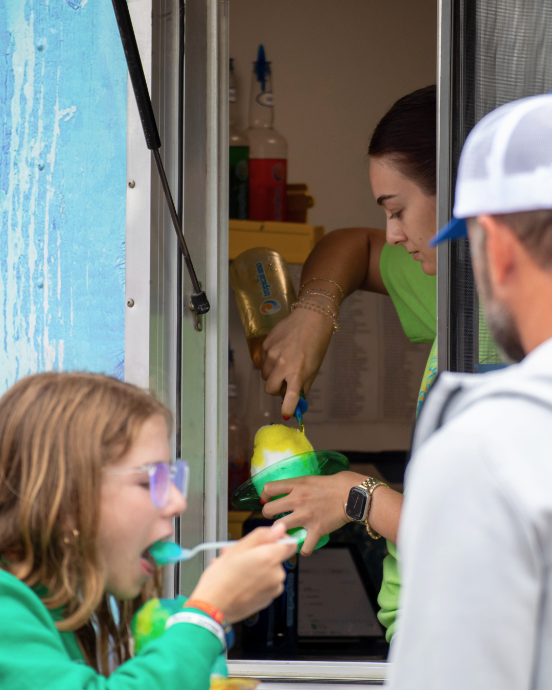Tropical Sno Vendor Midsummer